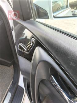 هیوندای ازێرا